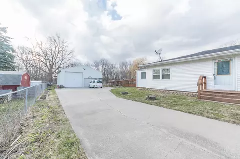 16796 Cedar St, Lansing, MI 48906 photo 19