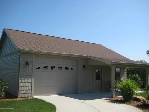 4820 W Howe Rd, Dewitt, MI 48820 photo 23
