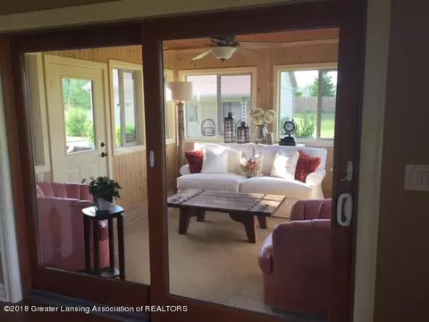 4820 W Howe Rd, Dewitt, MI 48820 photo 8