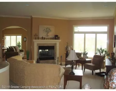4820 W Howe Rd, Dewitt, MI 48820 photo 4