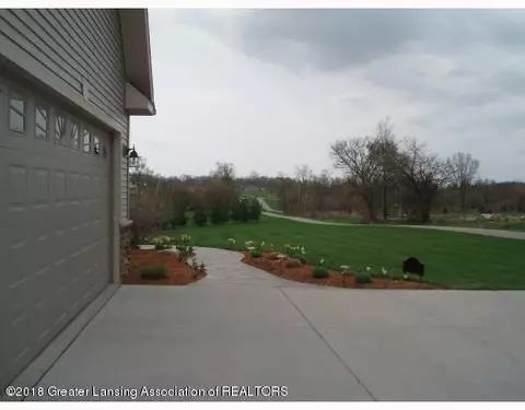 4820 W Howe Rd, Dewitt, MI 48820 photo 2