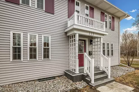 333 Bartlett St, Lansing, MI 48915 photo 2