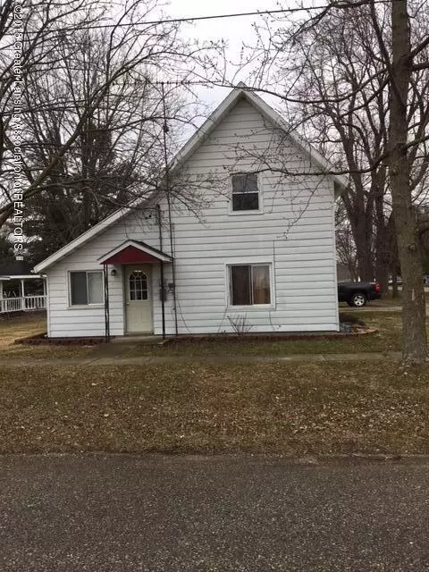 203 E Fulton St, Perrinton, MI 48871 photo 1