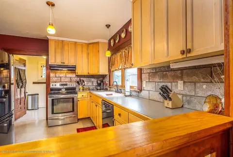 108 Wilson St, Dewitt, MI 48820 photo 5