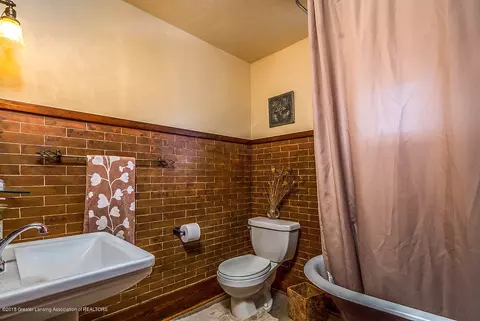 108 Wilson St, Dewitt, MI 48820 photo 11