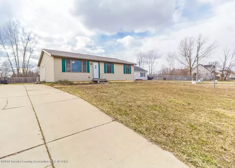 6022 Wise Rd, Lansing, MI 48911 photo 2