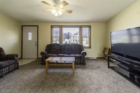6022 Wise Rd, Lansing, MI 48911 photo 3