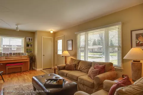 1482 Wilshire Rd, Haslett, MI 48840 photo 14