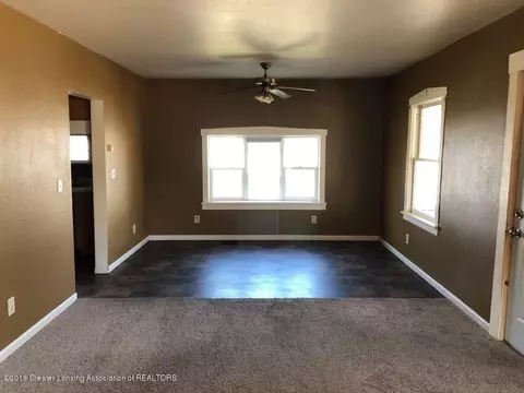 401 E Mcdevitt, Jackson, MI 49203 photo 4