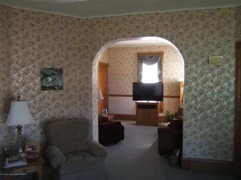 405 E State St, Saint Johns, MI 48879 photo 7