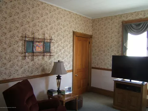 405 E State St, Saint Johns, MI 48879 photo 8