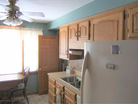 405 E State St, Saint Johns, MI 48879 photo 20