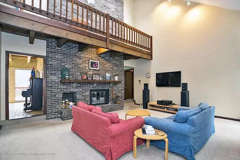 1201 Buckingham Rd, Haslett, MI 48840 photo 2