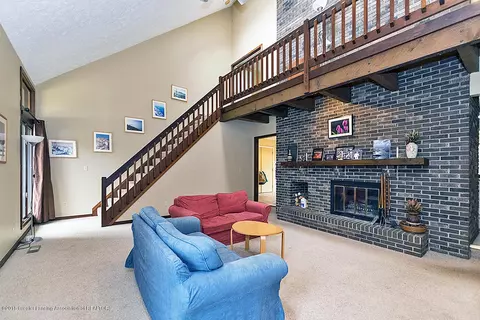 1201 Buckingham Rd, Haslett, MI 48840 photo 4