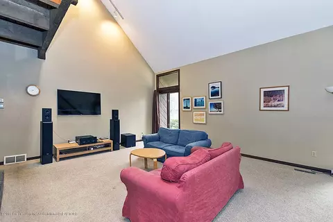1201 Buckingham Rd, Haslett, MI 48840 photo 3