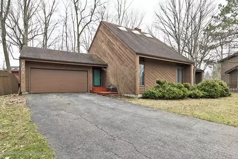 1201 Buckingham Rd, Haslett, MI 48840 photo 19