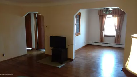 48975 Willis Rd, Belleville, MI 48111 photo 5