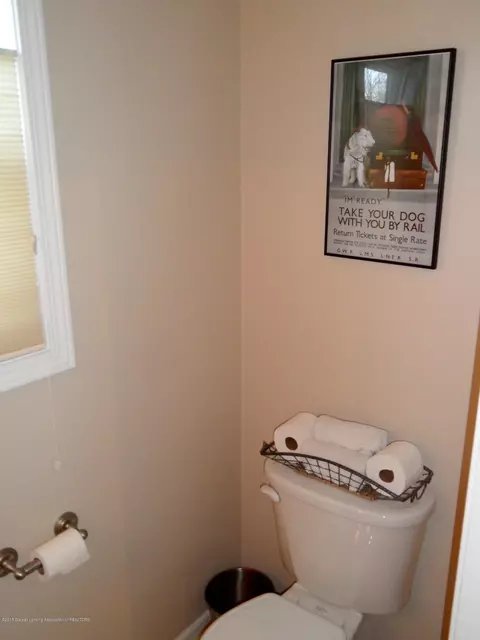 5597 Cade St, Haslett, MI 48840 photo 18