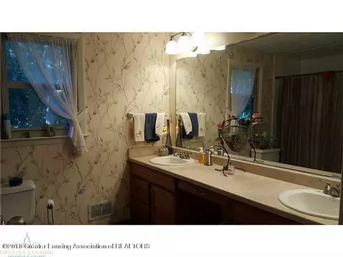 12048 Pine Ridge Dr, Perry, MI 48872 photo 19