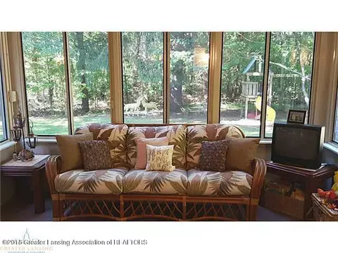 12048 Pine Ridge Dr, Perry, MI 48872 photo 10