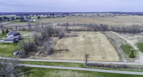 4880 W Howe Rd, Dewitt, MI 48820 photo 1
