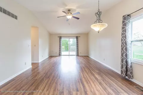 1217 Redpole Dr, Dewitt, MI 48820 photo 6