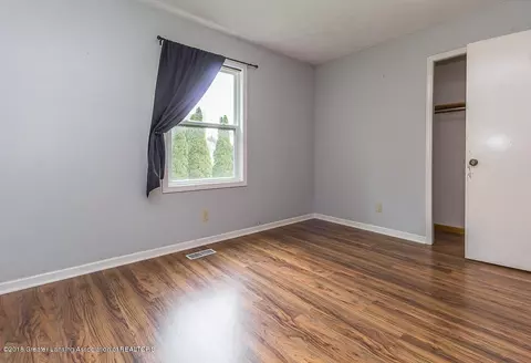 1217 Redpole Dr, Dewitt, MI 48820 photo 9