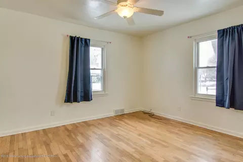 329 E Miller Rd, Lansing, MI 48911 photo 10