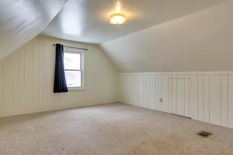 329 E Miller Rd, Lansing, MI 48911 photo 15