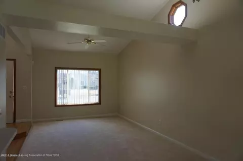 12806 Houghton Dr, Dewitt, MI 48820 photo 10