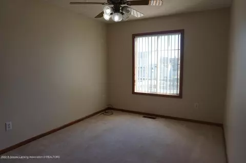 12806 Houghton Dr, Dewitt, MI 48820 photo 18