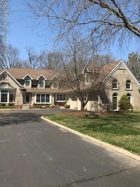 2837 River Pointe Dr, Holt, MI 48842 photo 1