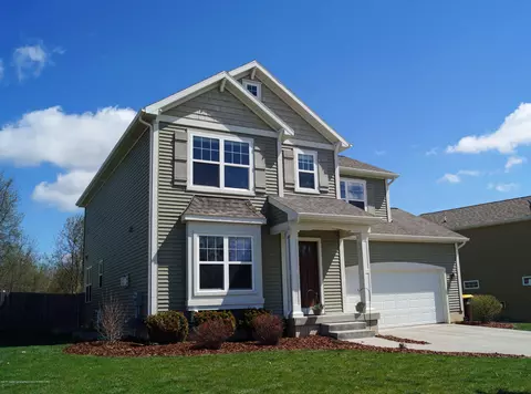1051 Oakwood Dr, Dewitt, MI 48820 photo 2