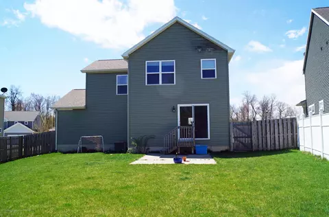 1051 Oakwood Dr, Dewitt, MI 48820 photo 33