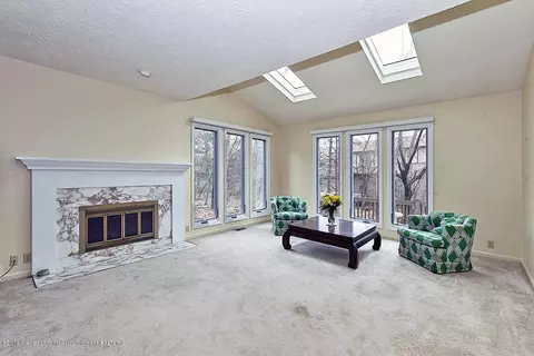 4420 Comanche Dr, Okemos, MI 48864 photo 3