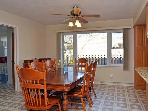 4718 Donald St, Lansing, MI 48910 photo 24