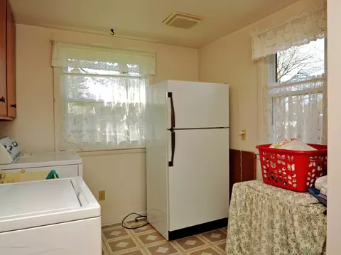 4718 Donald St, Lansing, MI 48910 photo 25