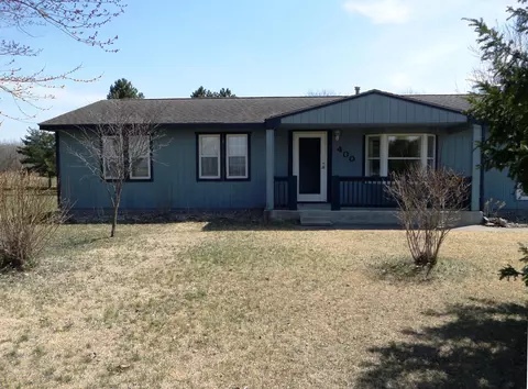 400 N Risch Rd, Webberville, MI 48892 photo 1