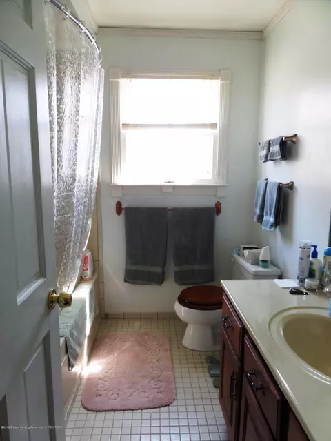 400 N Risch Rd, Webberville, MI 48892 photo 6