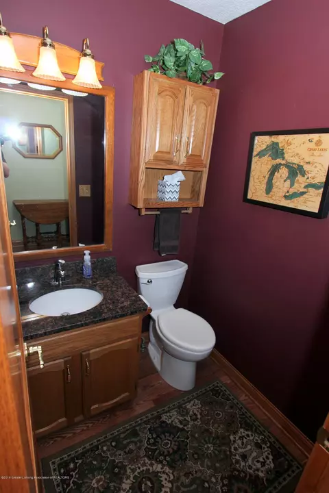 3211 Old Hickory Trl, Dewitt, MI 48820 photo 10