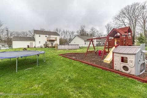 8706 Jacaranda Dr, Dimondale, MI 48821 photo 25