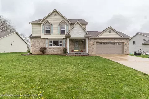 8706 Jacaranda Dr, Dimondale, MI 48821 photo 1