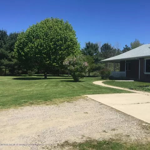 12425 Chandler Rd, Bath, MI 48808 photo 28
