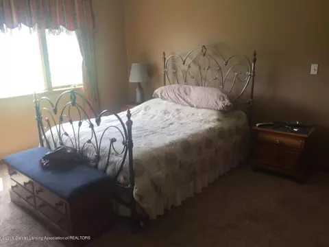 12425 Chandler Rd, Bath, MI 48808 photo 9