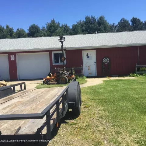 12425 Chandler Rd, Bath, MI 48808 photo 33