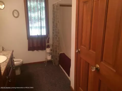 12425 Chandler Rd, Bath, MI 48808 photo 15