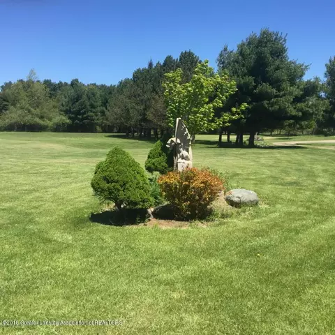 12425 Chandler Rd, Bath, MI 48808 photo 43