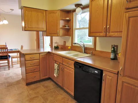 13851 S Hinman Rd, Eagle, MI 48822 photo 10