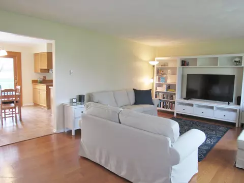 13851 S Hinman Rd, Eagle, MI 48822 photo 5