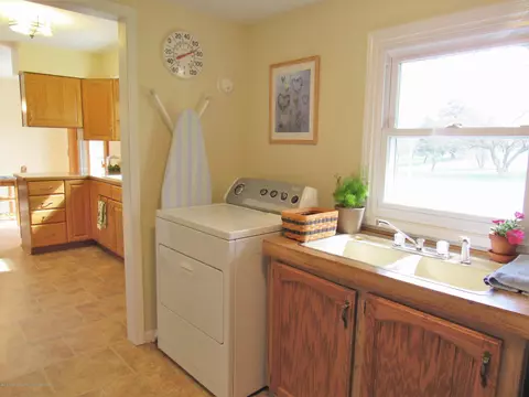 13851 S Hinman Rd, Eagle, MI 48822 photo 13
